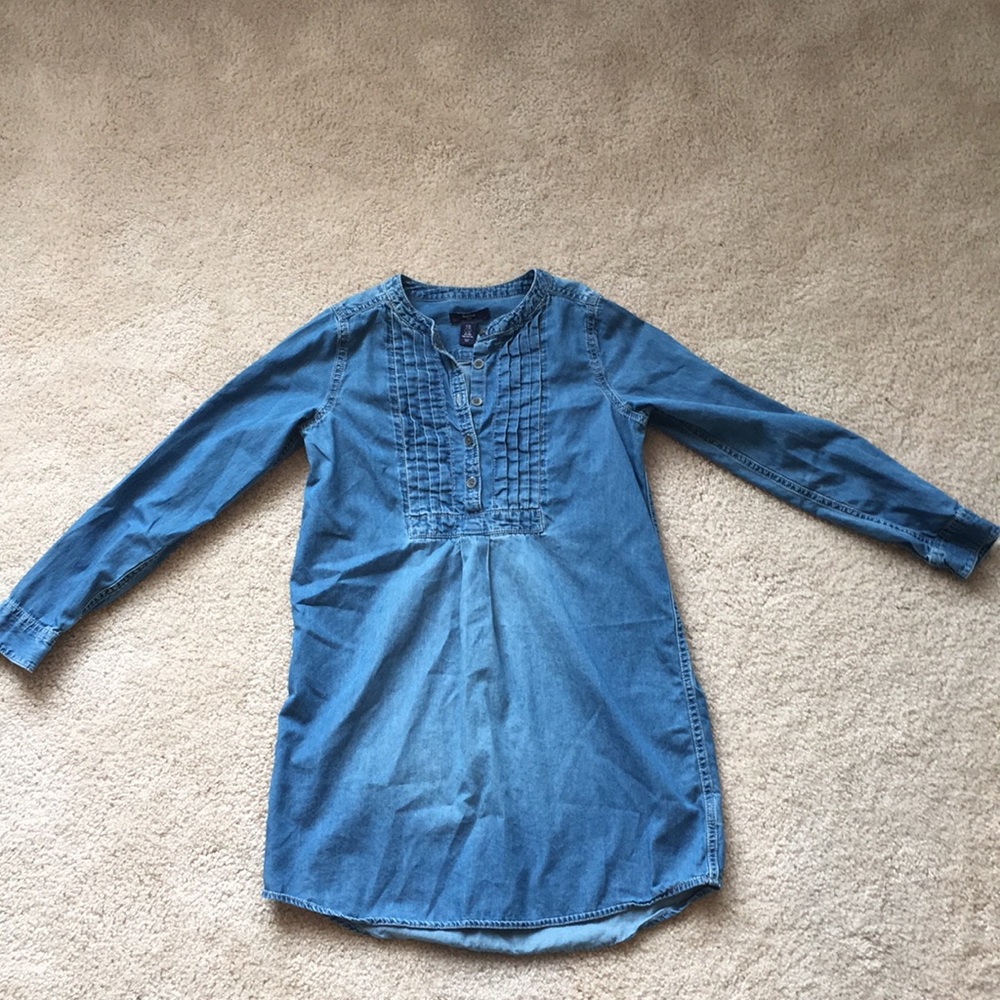 NEVER WORN GAP KIDS DENIM DRESS !!